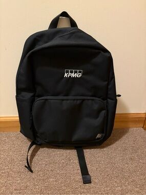 Lululemon Everywhere Tech Canvas KPMG Backpack